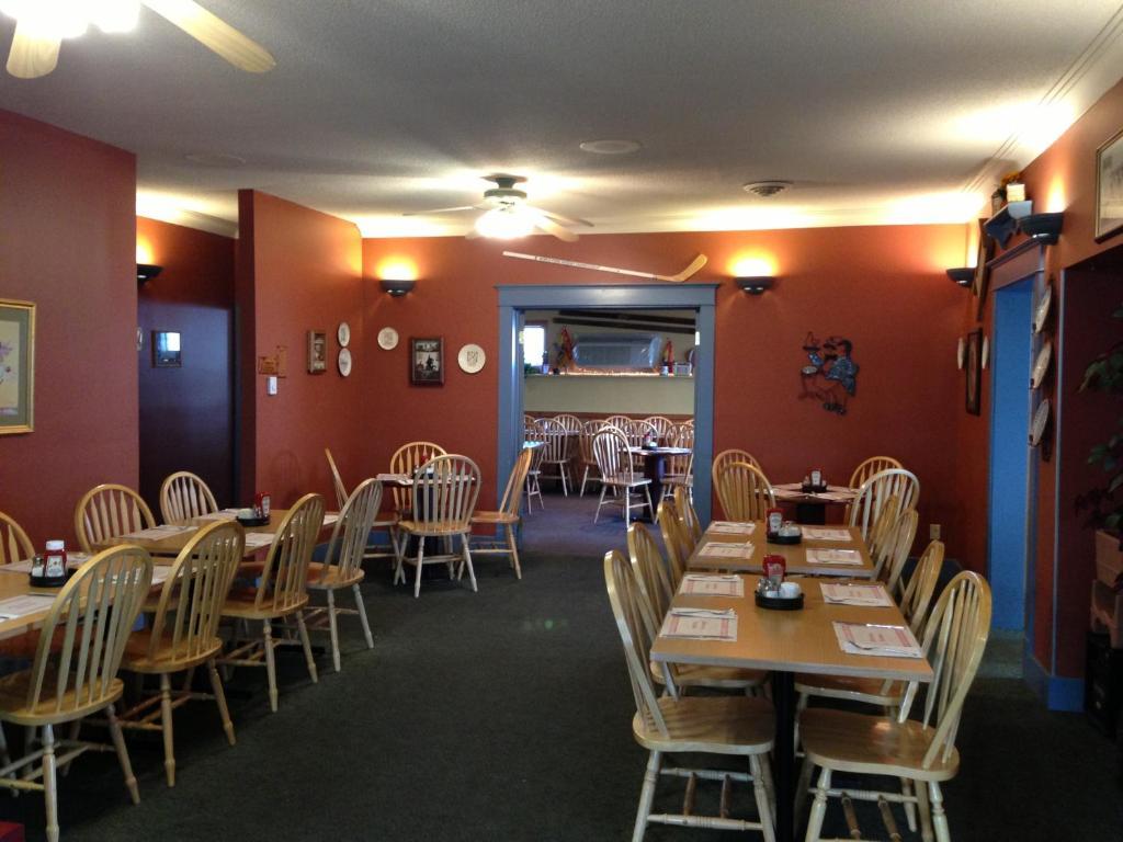 Settler'S Inn & Motel Plaster Rock 외부 사진